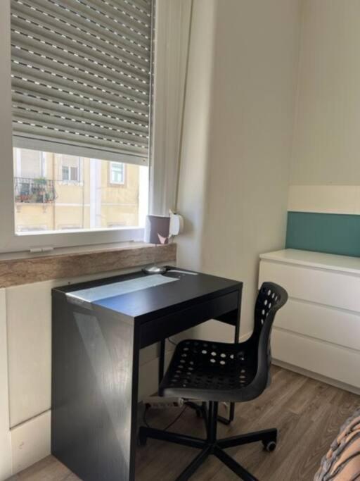 Romantic And Bright Studio Apartment In Arroios - Ssl 2B Lisbona Esterno foto