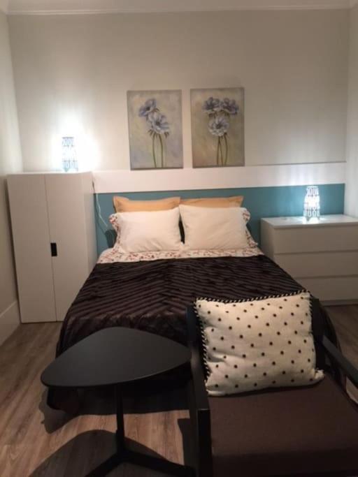 Romantic And Bright Studio Apartment In Arroios - Ssl 2B Lisbona Esterno foto